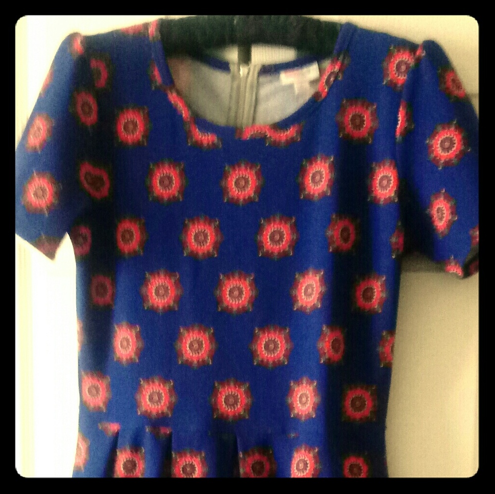 Lularoe NWOT Amelia Size L